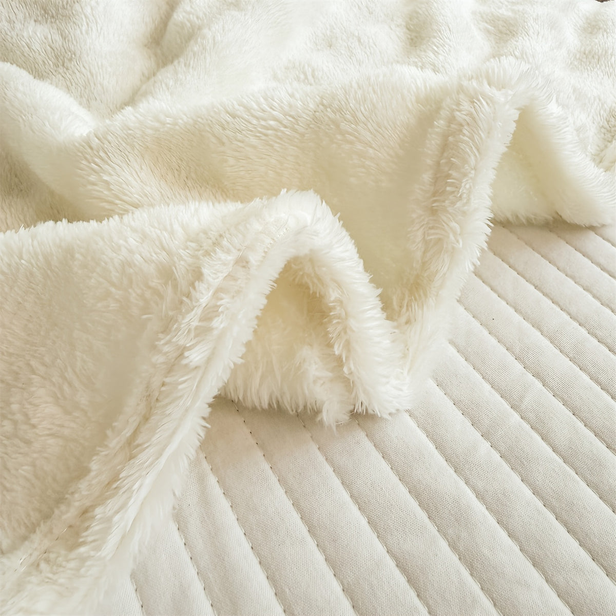 Plaid moelleux uni – coloris blanc