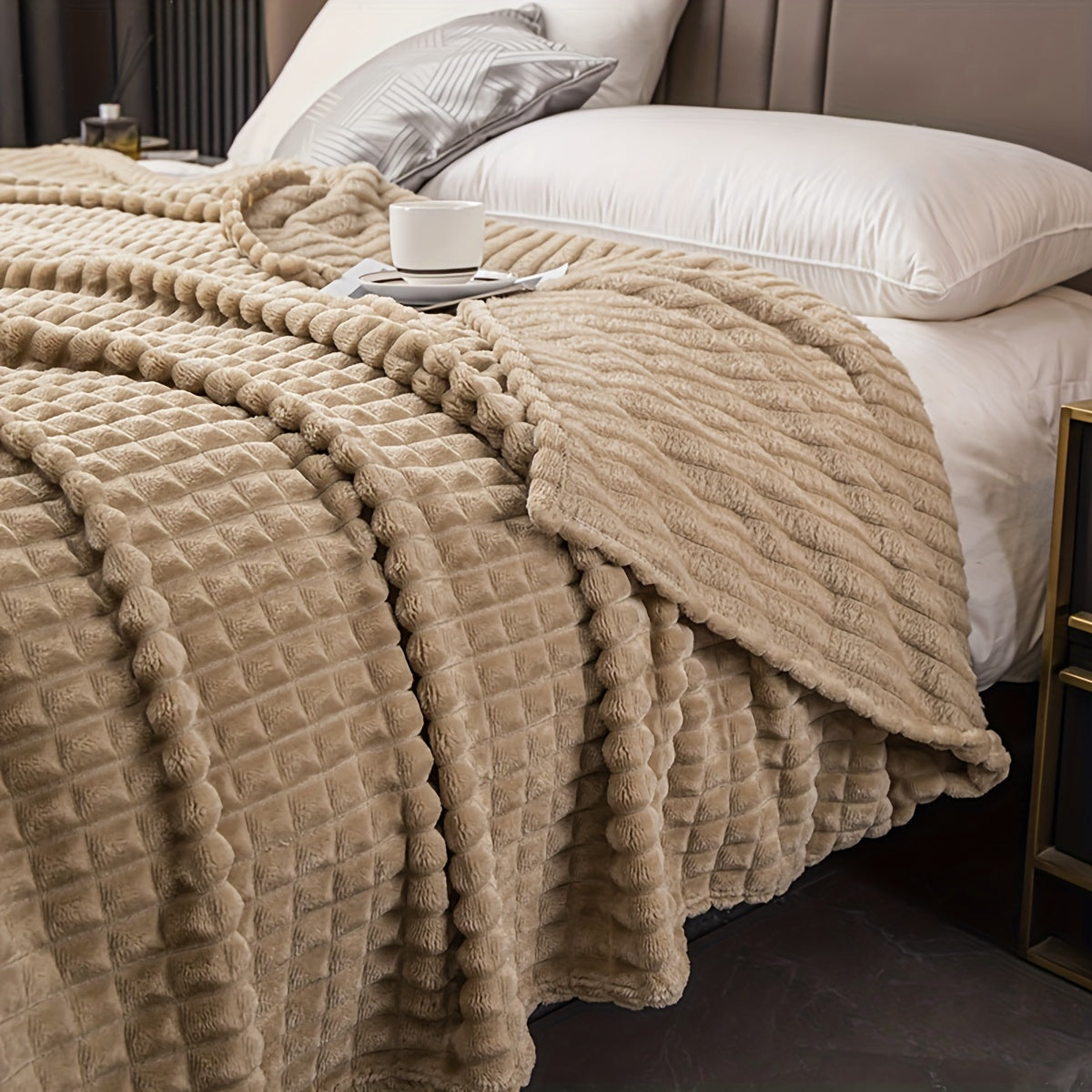 Plaid gaufré velours – coloris camel Image
