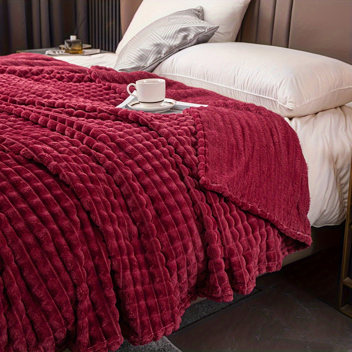 Plaid gaufré velours – coloris bordeaux