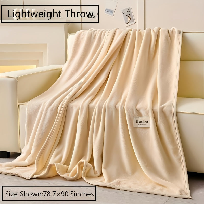 1pc Solid Color Flannel Blanket Throw Reversible Blanket Soft and Warm Portable Blanket Suitable for Sofa Desk Bed Camping Travel Multipurpose Seasonal Gift Blanket