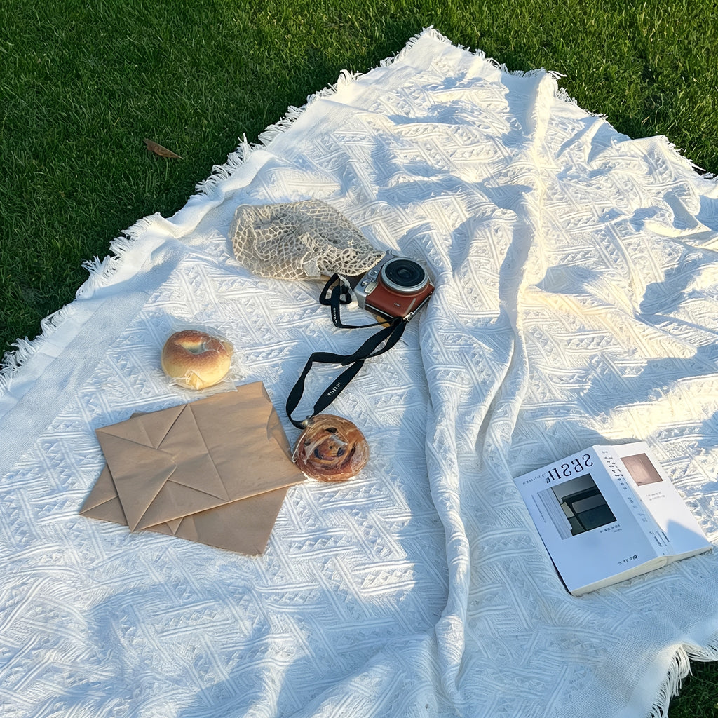 Couverture de Camping Couverture Extrieure Couverture de Piquenique Jet de Lit Plaid Blanc pour la Maison Serviette de Canap Couverture de Camping Tapis de Tente Couverture Chaude Couverture de Loisir Rsistante aux Dchirures Serviette de 